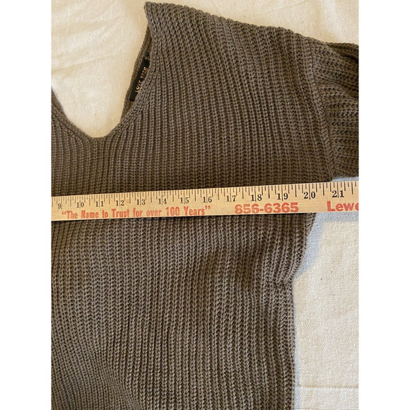 Love Tree Twist Knot Sweater Womens Medium M Brown Knit V Neck Pullover Sweater - Picture 9 of 12